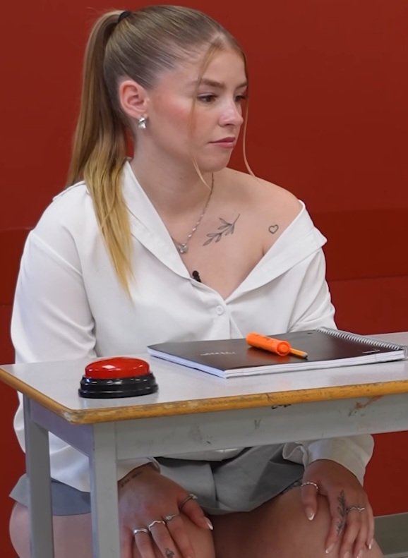 Screenshot_20250928_153055_YouTube.jpg