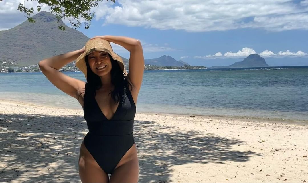 Anggun Sexy 25.jpg