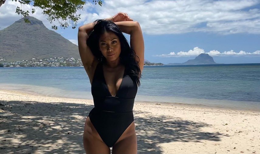 Anggun Sexy 26.jpg