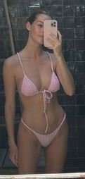 Maëva Coucke Sexy 10.jpg