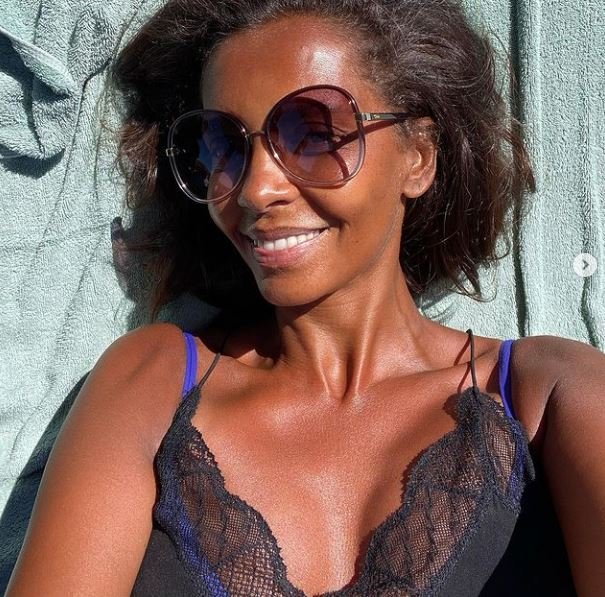 Karine Lemarchand Sexy 46.JPG