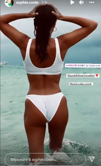 Sophie Coste Sexy 44.jpg