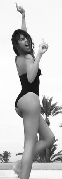 Sophie Coste Sexy 38.jpg
