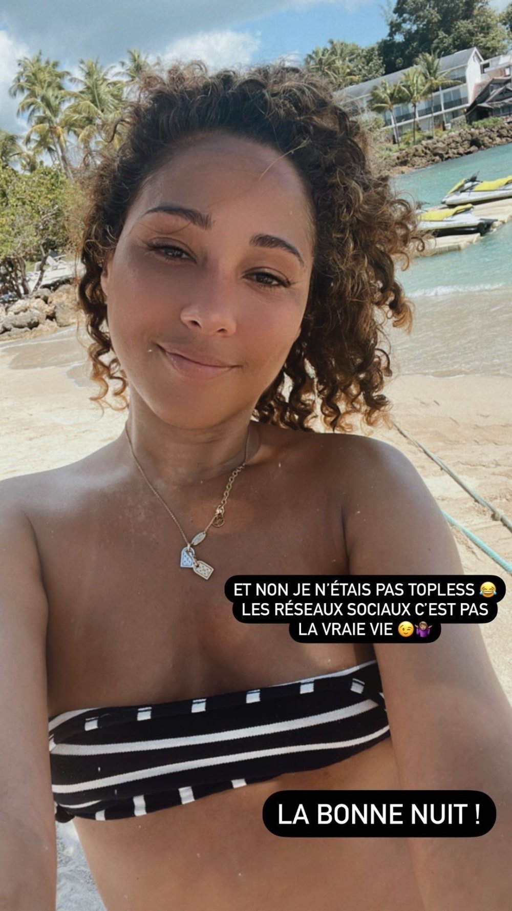 Virginie Sainsily Sexy 29.jpg