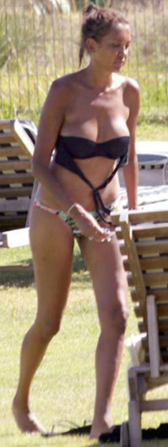 Karine Lemarchand Sexy 66.png