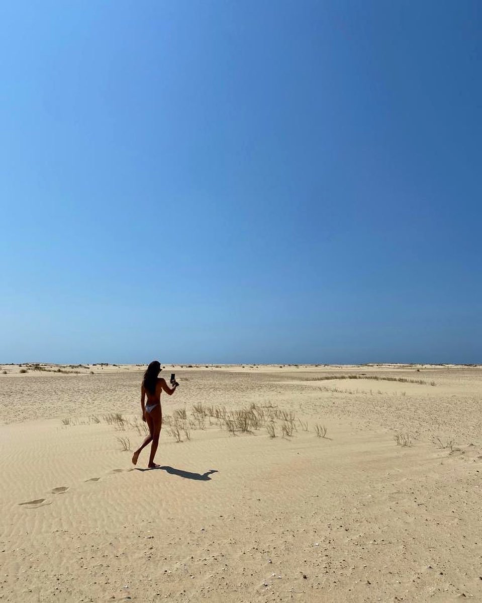 Sophie Coste Topless 5.JPG
