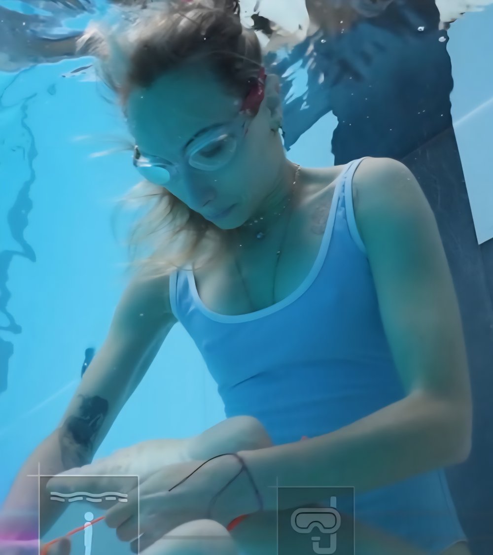 Screenshot_20251017_155729_YouTube.jpg