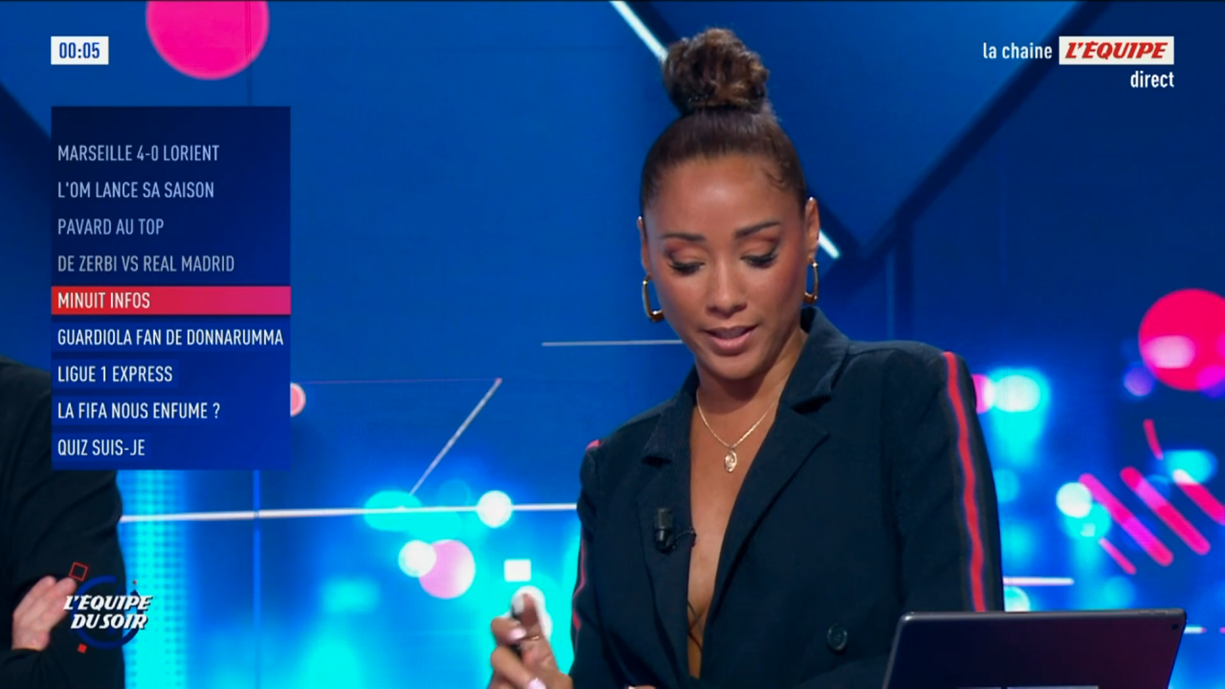 Virginie Sainsily Sexy 128.png