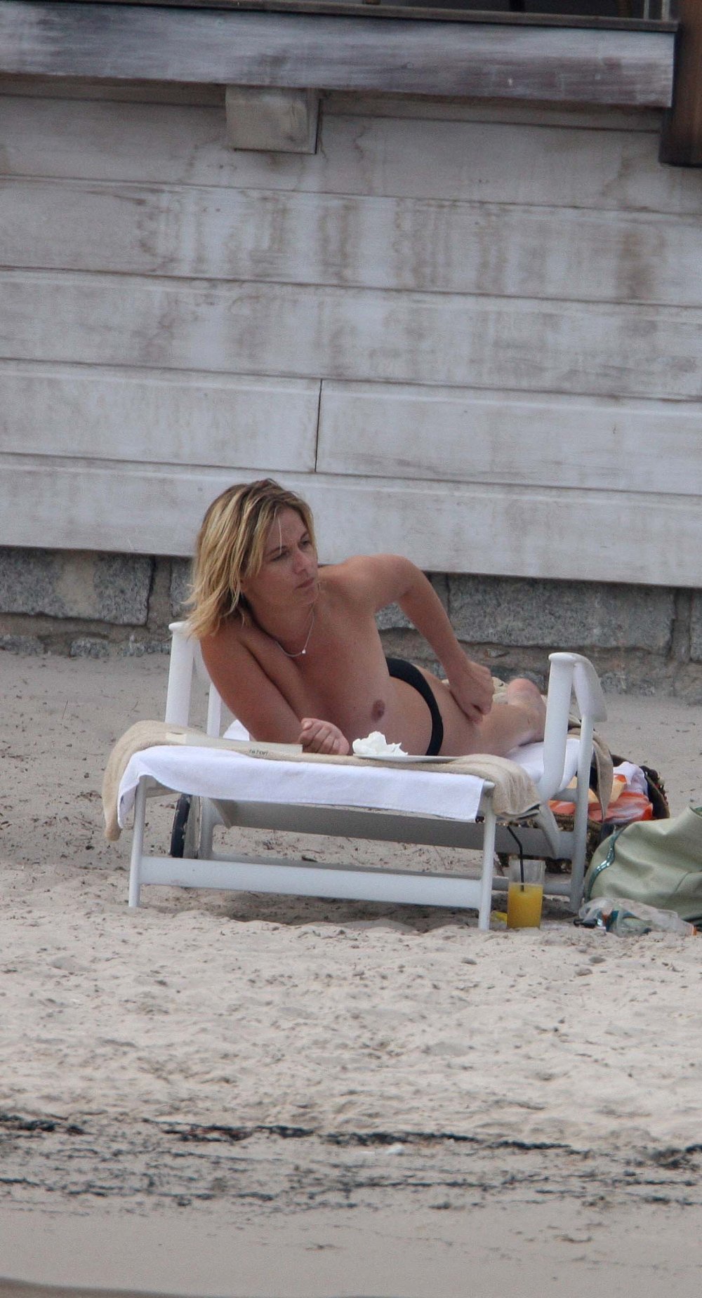 Flavie Flament Topless 10.jpg Flavie Flament Topless 10.jpg