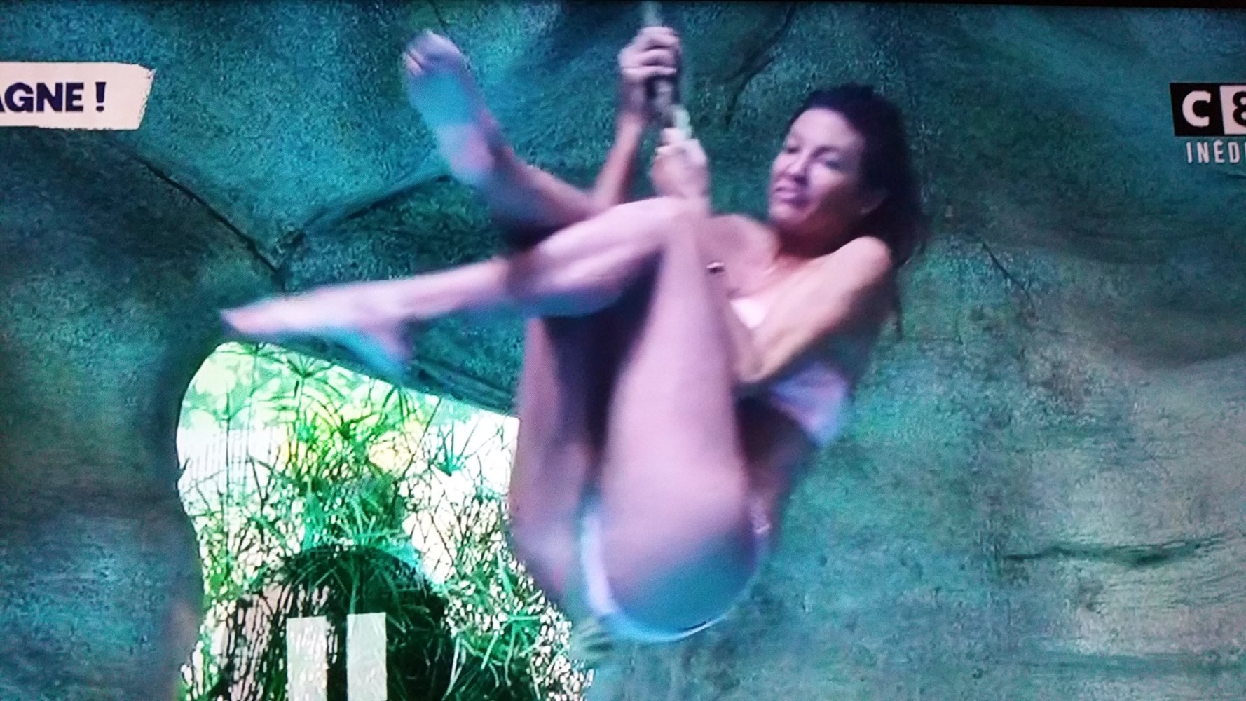 Caroline Iithurbide Sexy 57.jpg