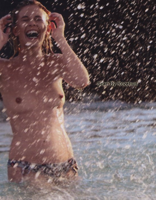 Flavie Flament Topless 49.jpg