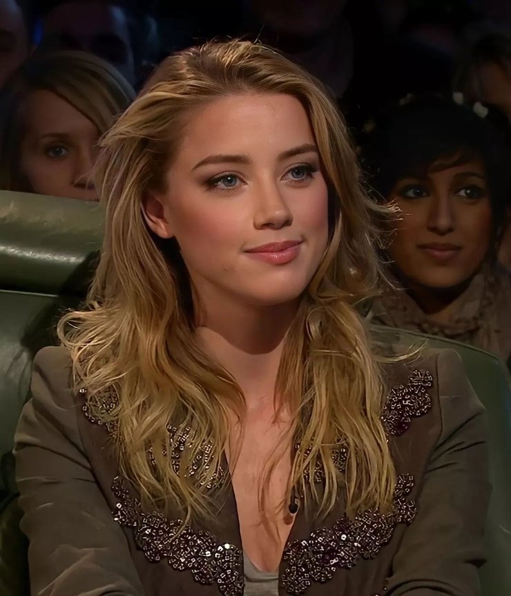 Amber-Heard-040.jpg