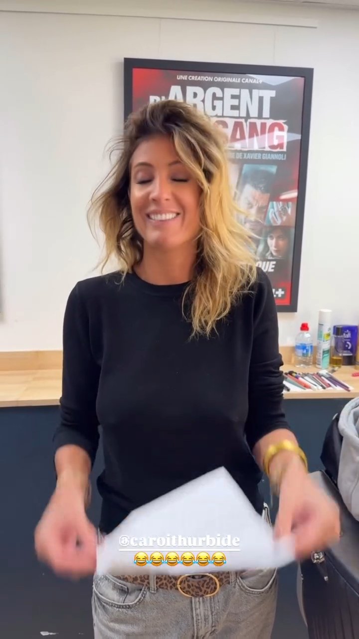 Caroline Iithurbide Sexy 69.jpg