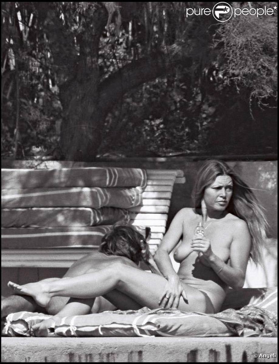 Brigitte Bardot Topless 11.jpg