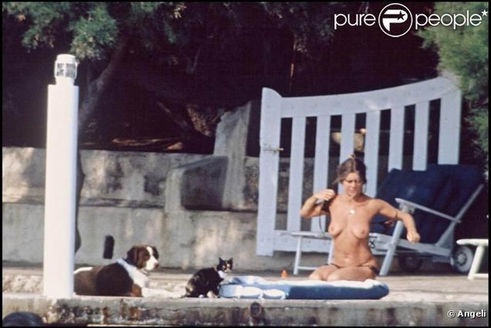 Brigitte Bardot Topless 12.jpg