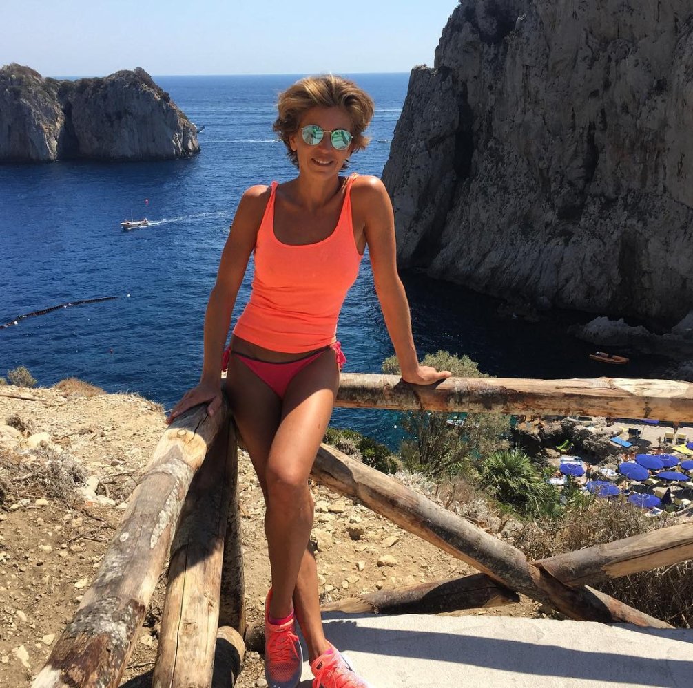 Anne Nivat Sexy 6.jpg