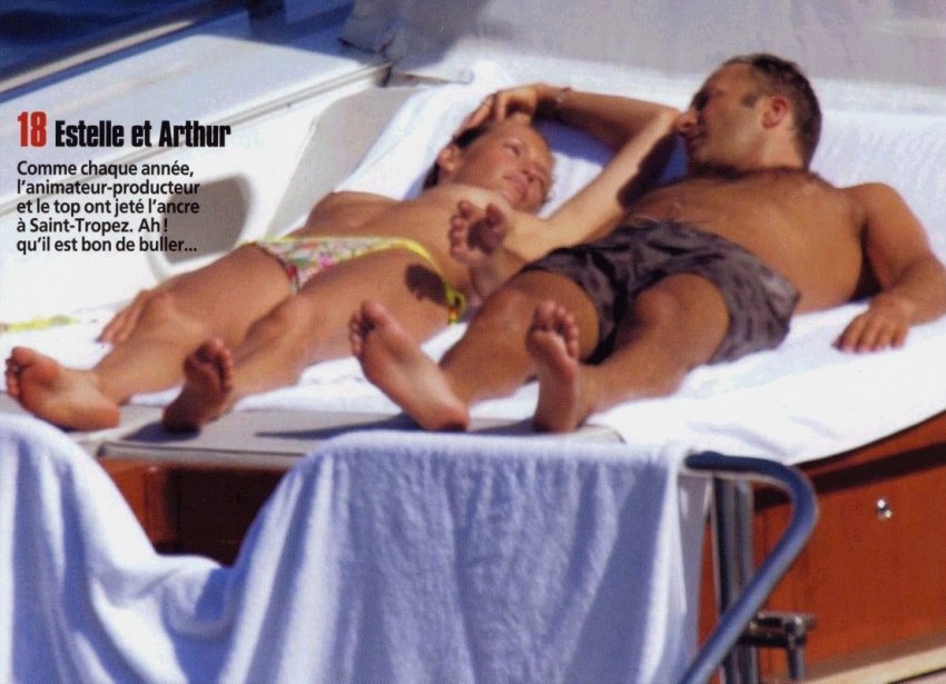 Estelle Lefebure Topless 11.jpg