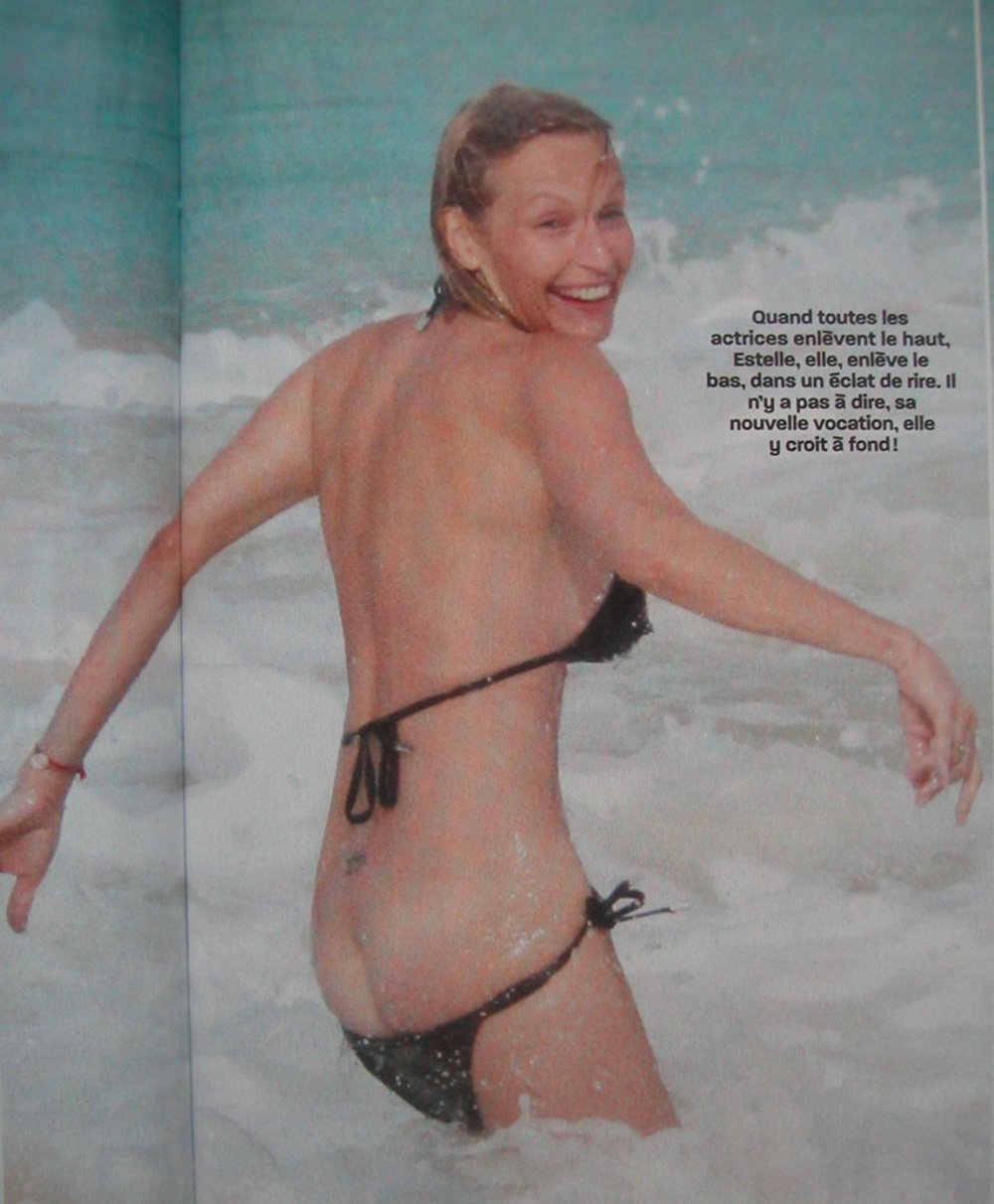 Estelle Lefebure Sexy 18.jpg