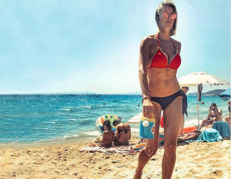 Sylvie Tellier Sexy 4.jpg