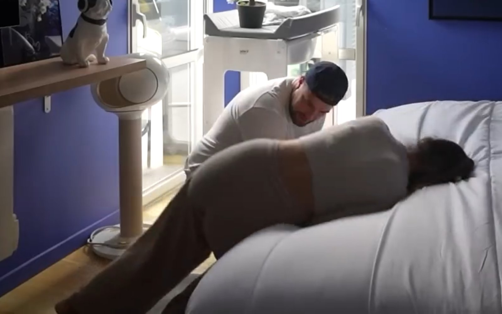 Screenshot_20250919_000900_Video Player.jpg