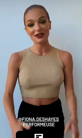 Fiona Deshayes Sexy 60.jpg