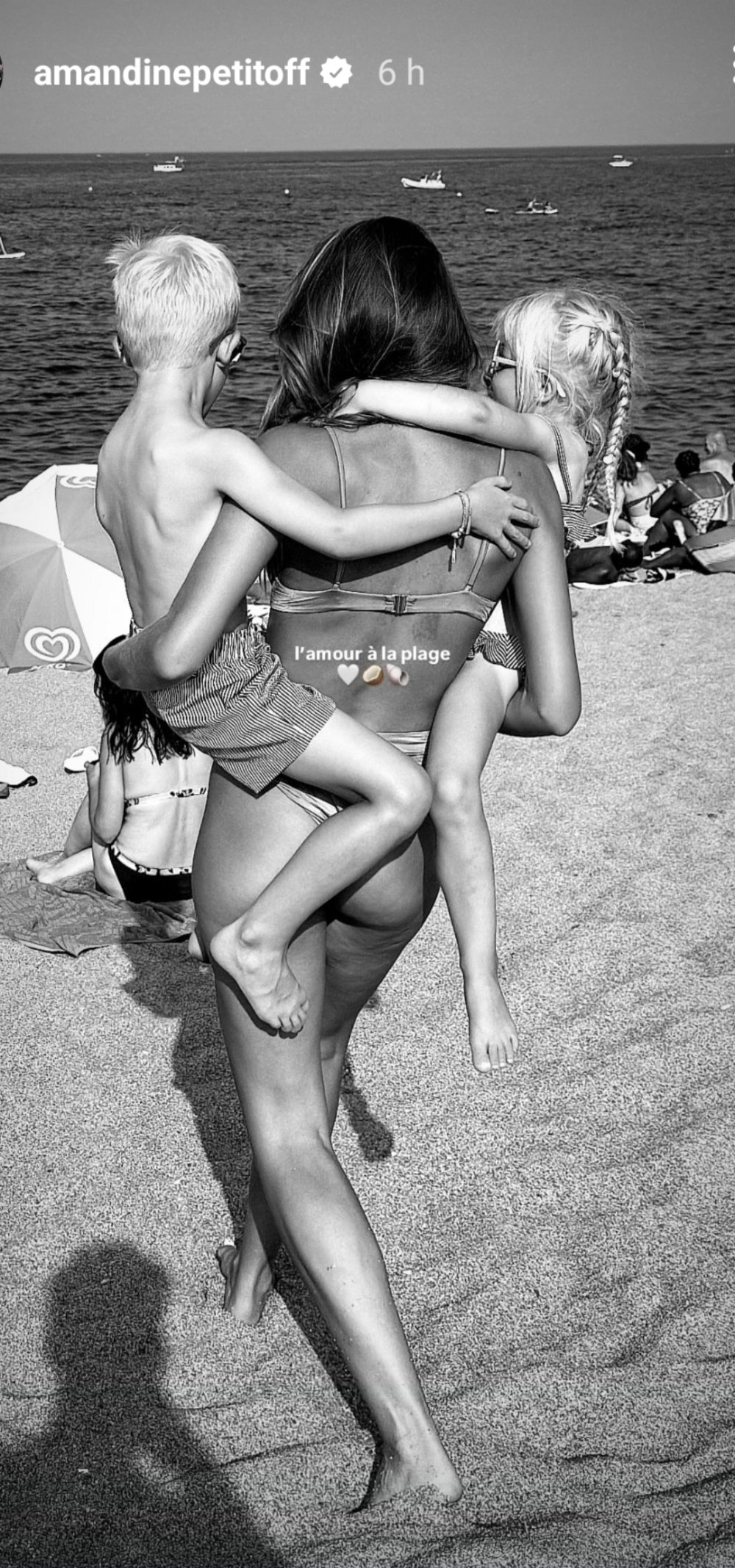 Amandine Petit Sexy 38.jpg