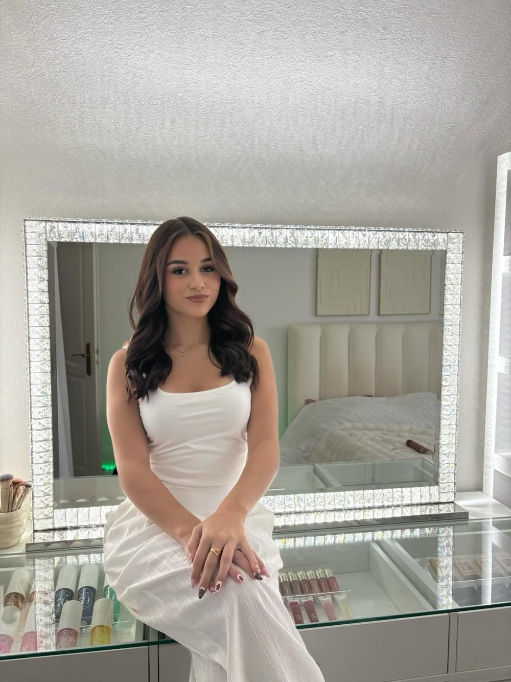 🎉 CONCOURS SPÉCIAL 🎉Pour remercier notre incroyable communauté 💖@homeluxury_fr célèbre le suc 2.jpeg