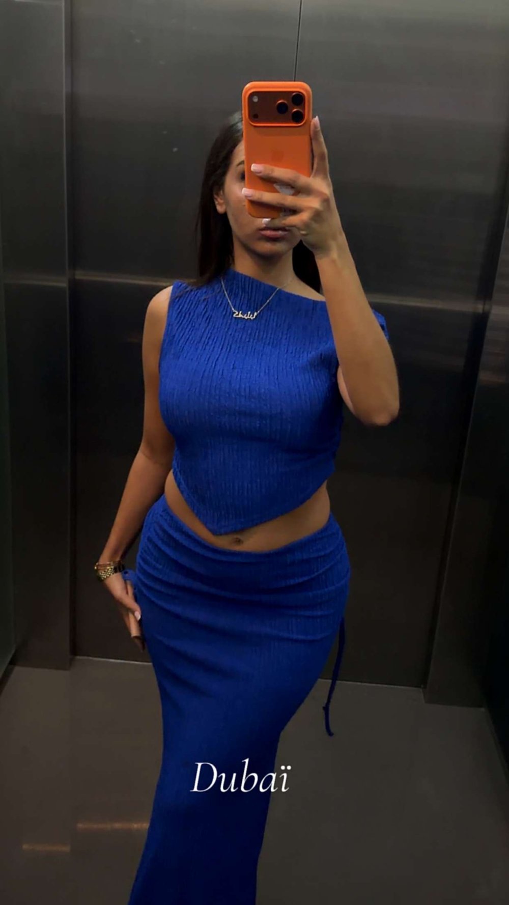 Regardez ce Snap de Camelia ❤️ sur Snapchat ! (1)-1970-01-02T01-16-38.jpg