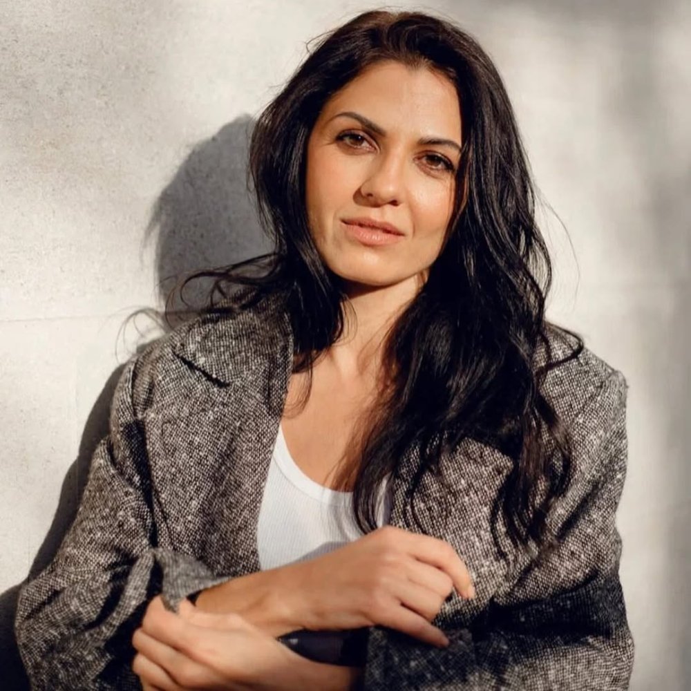 #shootingphoto 📸 - @vera.parisphoto @_stuardalina_ @coiffure_yulia @elenanagapetyan_(1).jpg