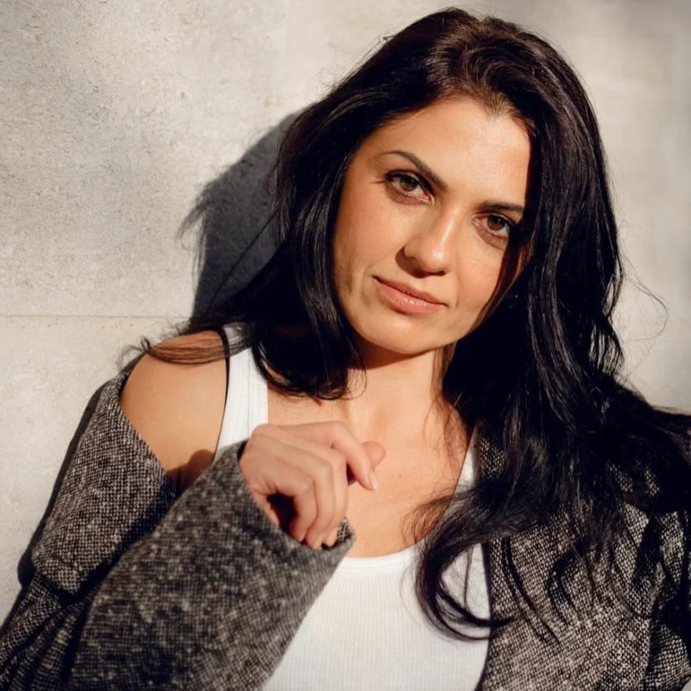 #shootingphoto 📸 - @vera.parisphoto @_stuardalina_ @coiffure_yulia @elenanagapetyan_(2).jpg