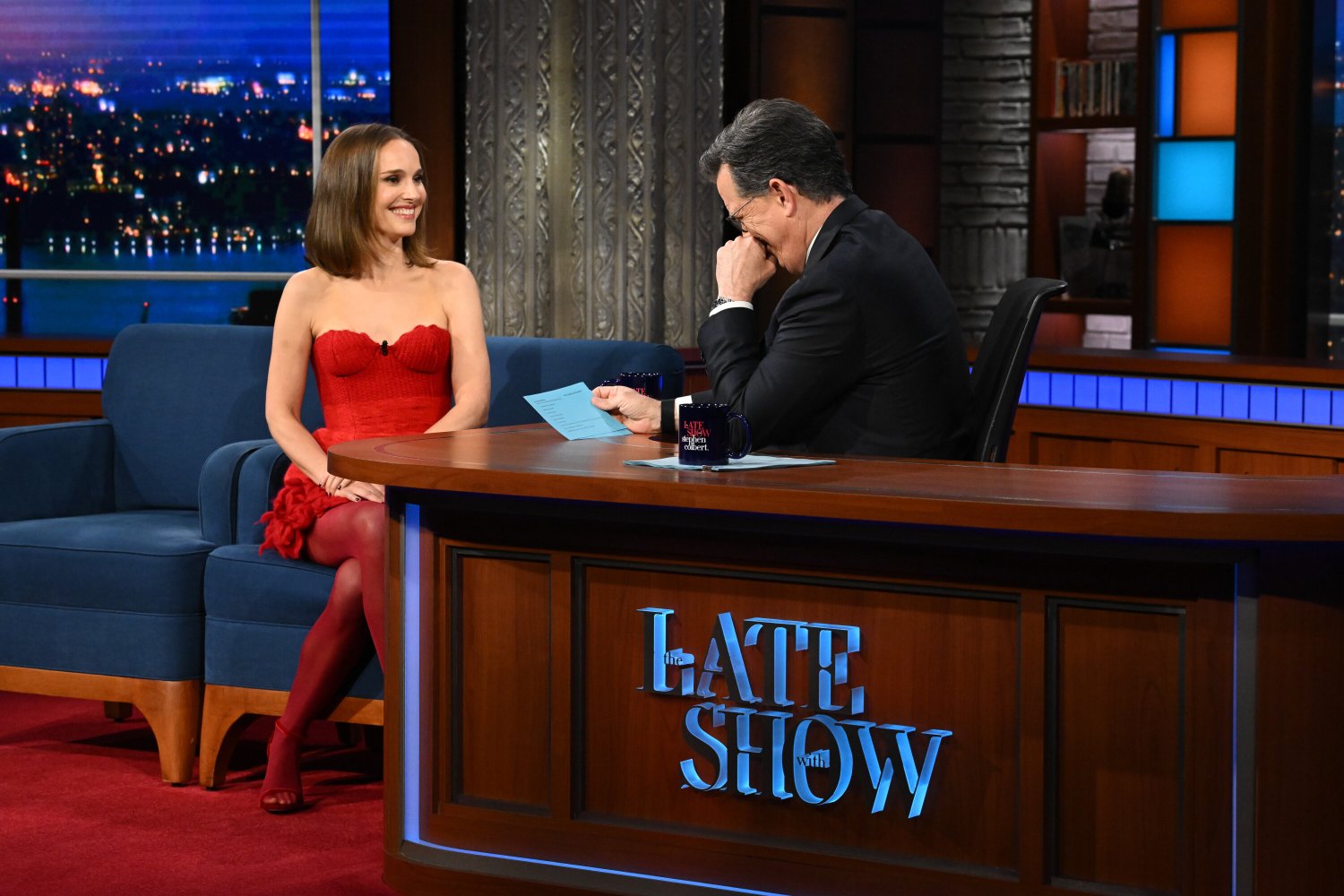 Natalie_Portman_at_The_Late_Show_With_Stephen_Colbert_01-07-20260002.jpg