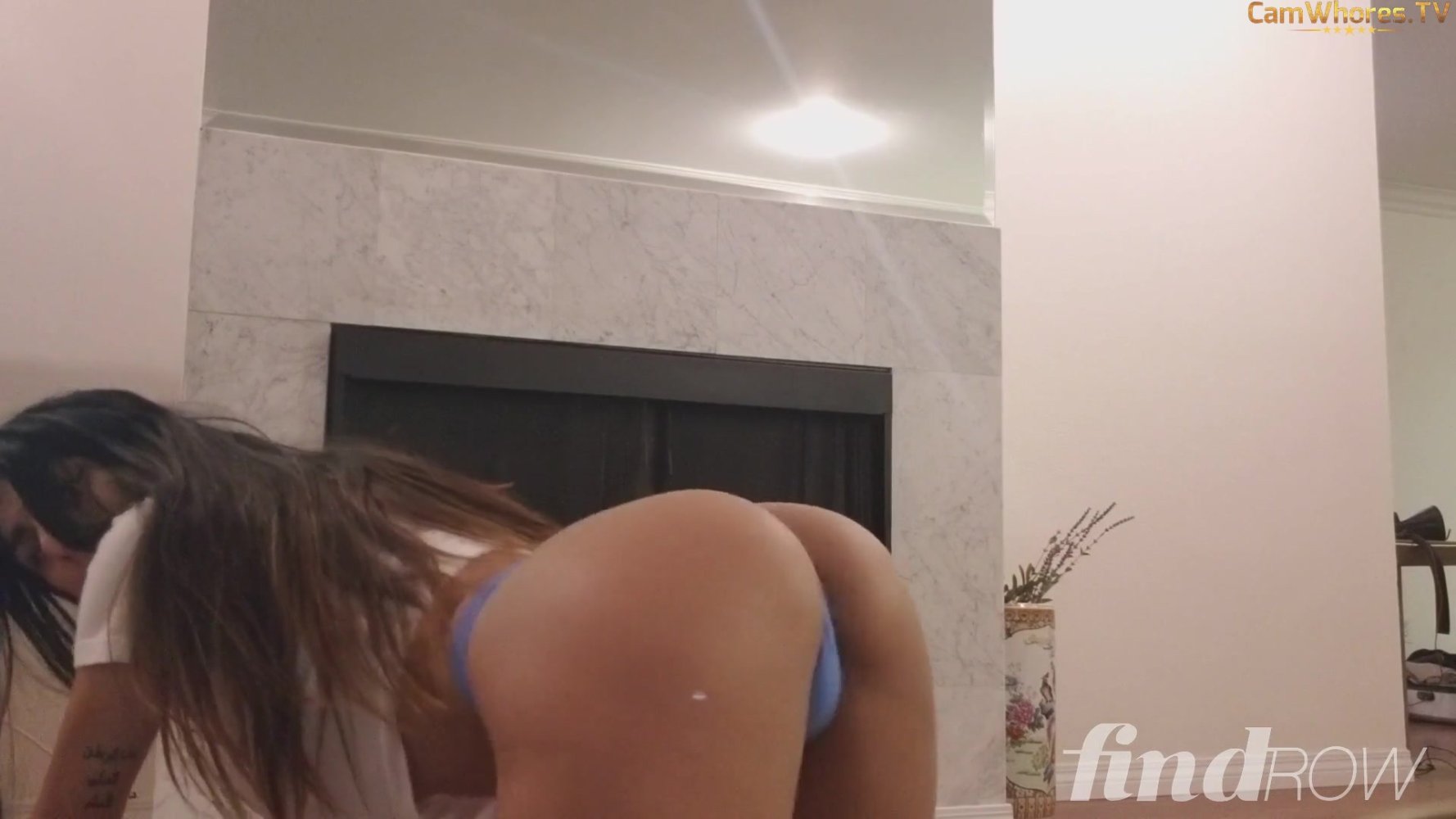 mia khalifa lastes onlyfans video 17.jpg