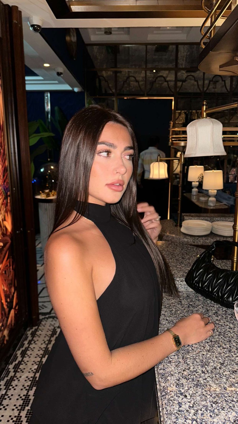 @clara_colada7 - R⤓Download.jpeg