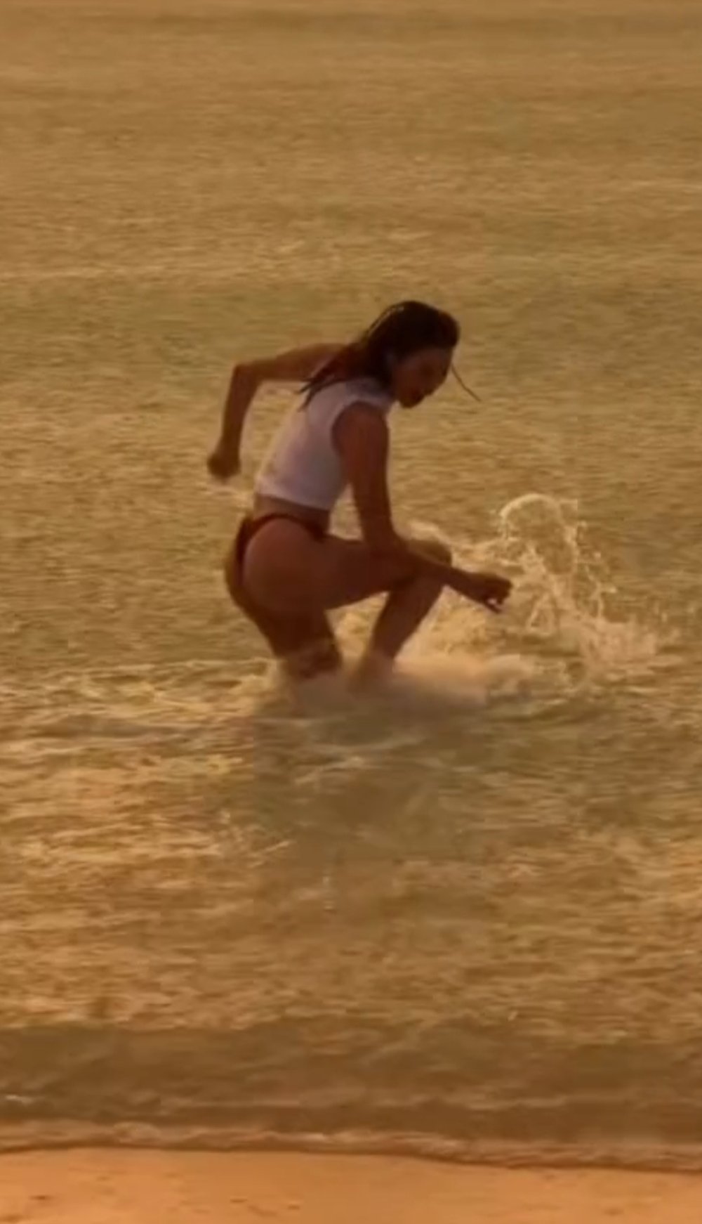 Screenshot_20260324_013423_Video Player.jpg