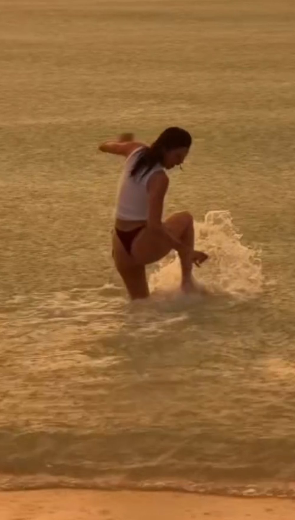 Screenshot_20260324_013414_Video Player.jpg