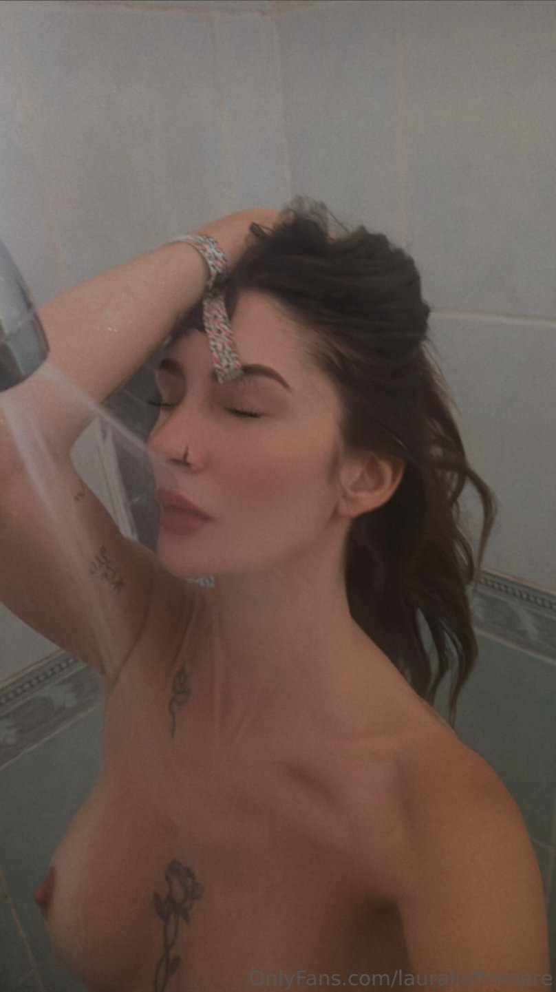 Screenshot_20250126_214853_Samsung Internet.jpg