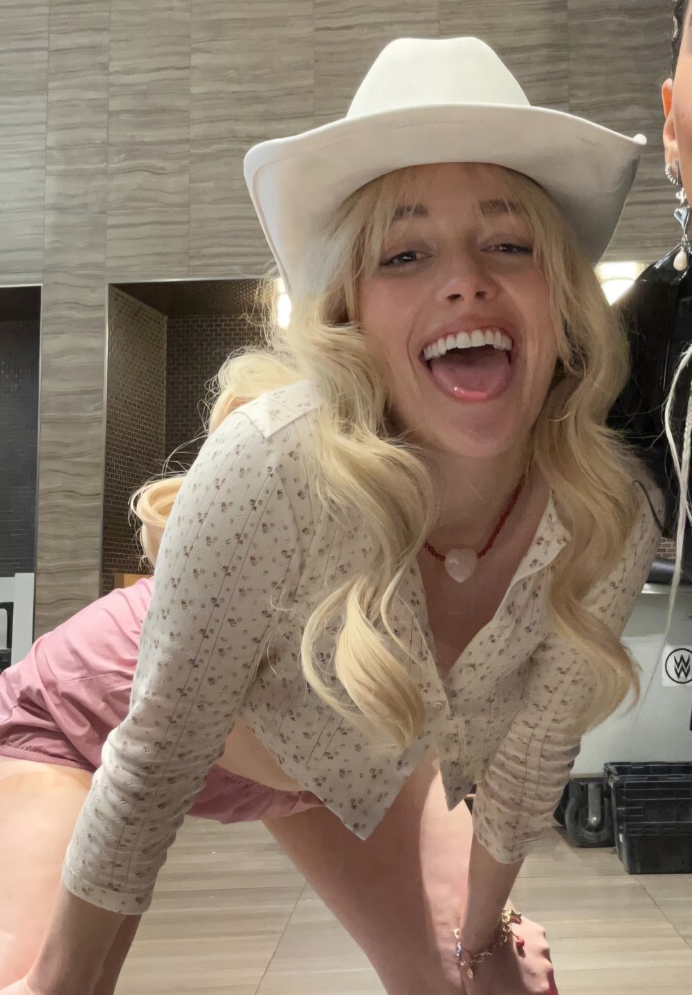 victoria-pedretti_0380.jpg victoria-pedretti_0380.jpg