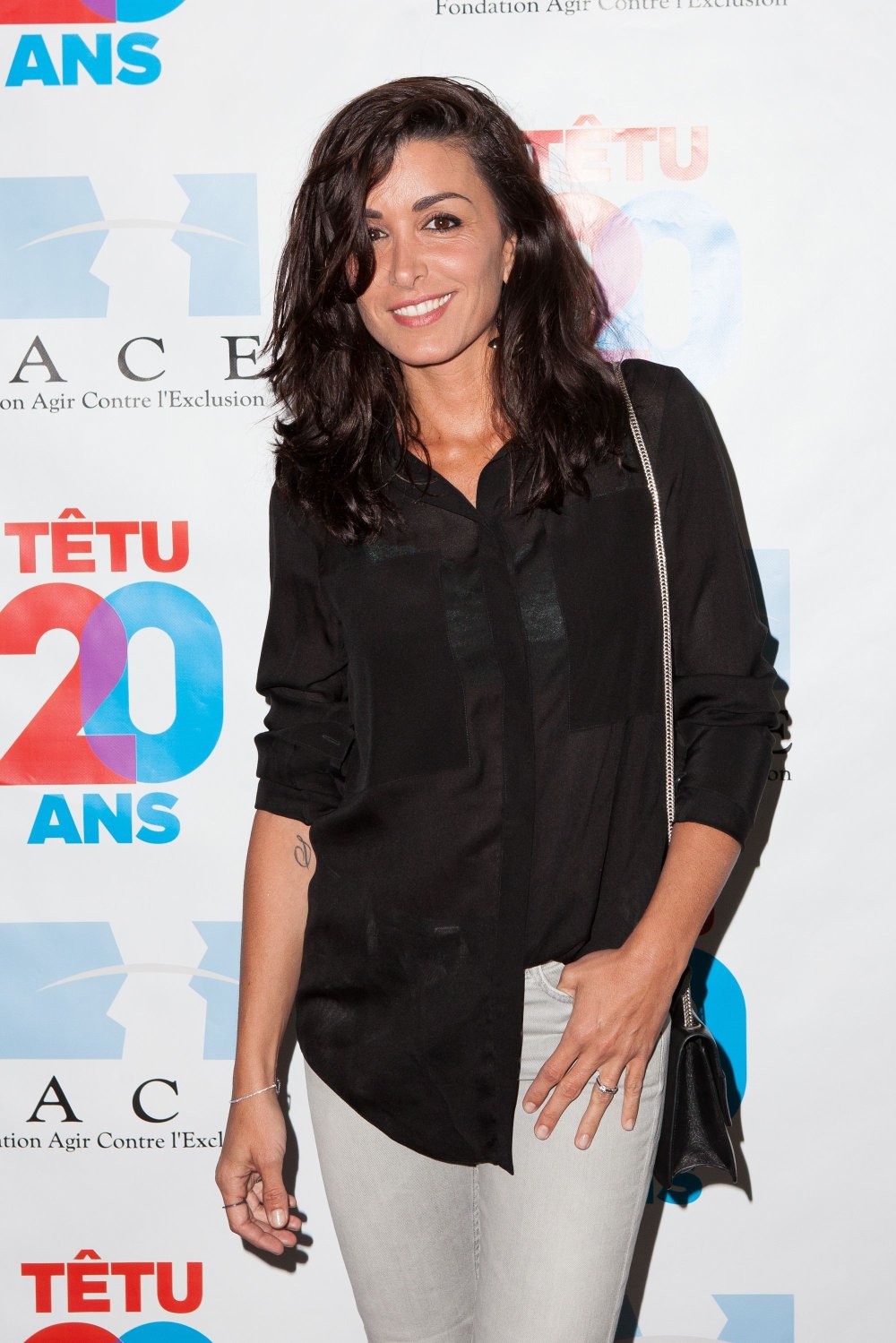 391151-jenifer-a-la-soiree-des-20-ans-du-orig-1.jpg