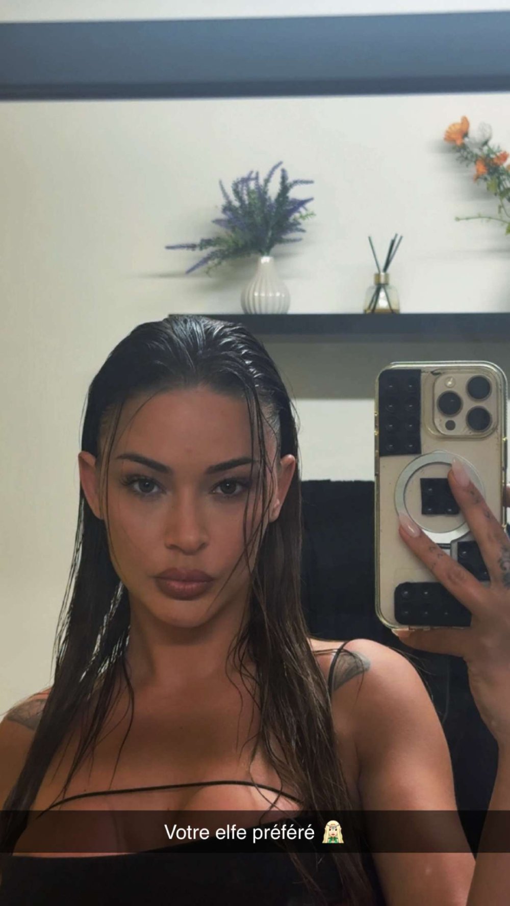 Solyptube_Regardez ce Snap de Alix ️ sur Snapchat !.jpg Solyptube_Regardez ce Snap de Alix ️ sur Snapchat !.jpg