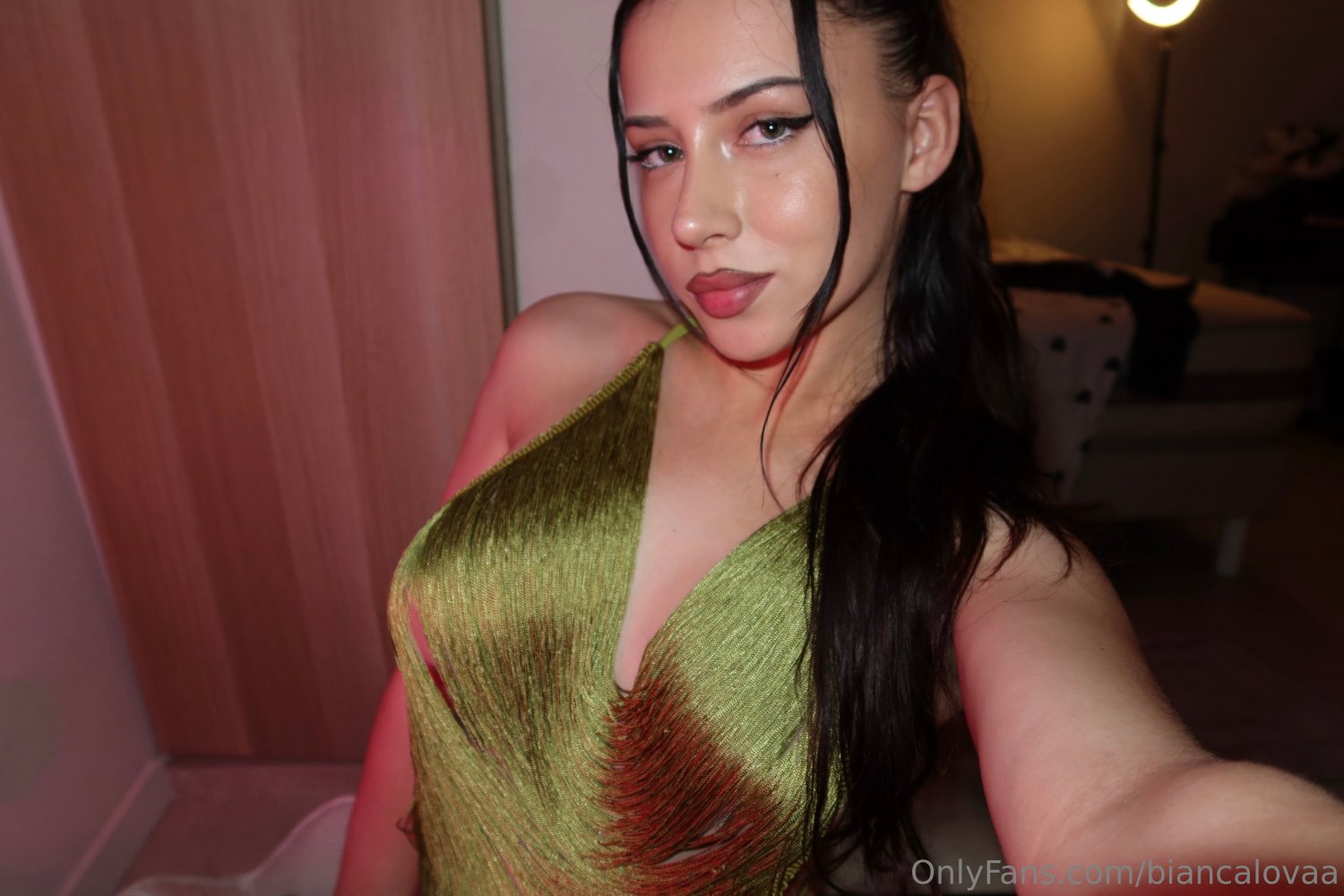 Bianca  OnlyFans_1776863018938.jpg