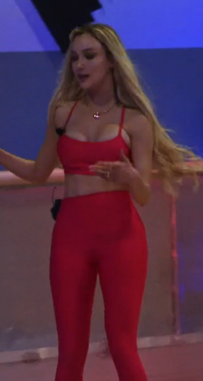 Screenshot 2026-04-28 at 20-38-28 Les Anges - Saison 13 Episode 11 du 20 avril 2026 - Les Ange...png