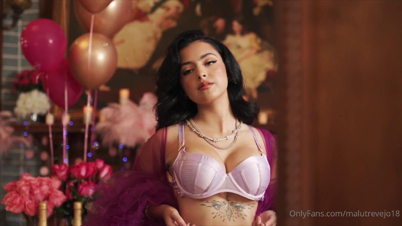 malu_trevejo_sexy_birthday_lingerie_onlyfans_video_leaked-YDEJEB.jpg