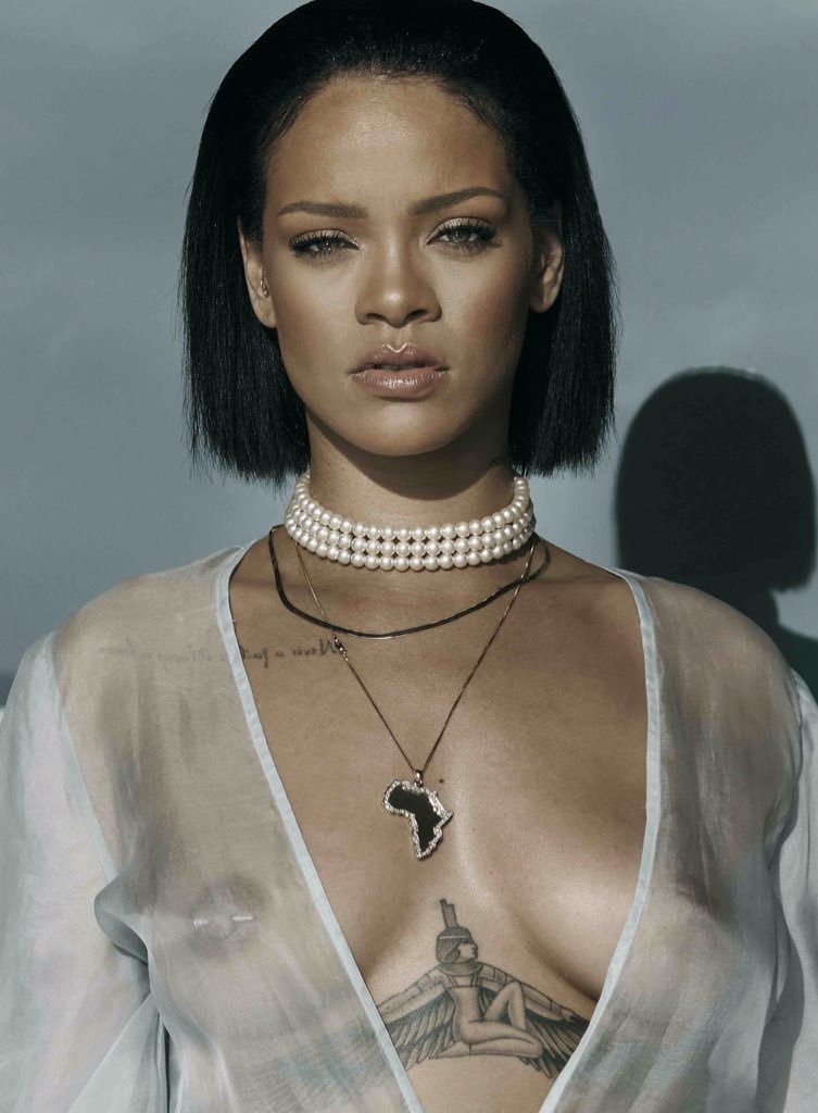 204962882_rihanna-needed-me-stills-cgf0wziukaalare.jpg