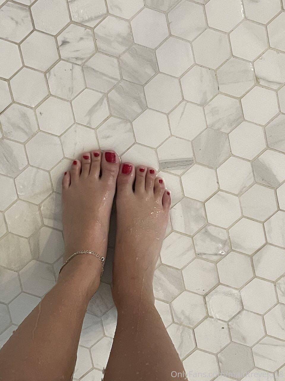 malu_trevejo_feet_onlyfans_set_leaked-ITOVLQ.jpg