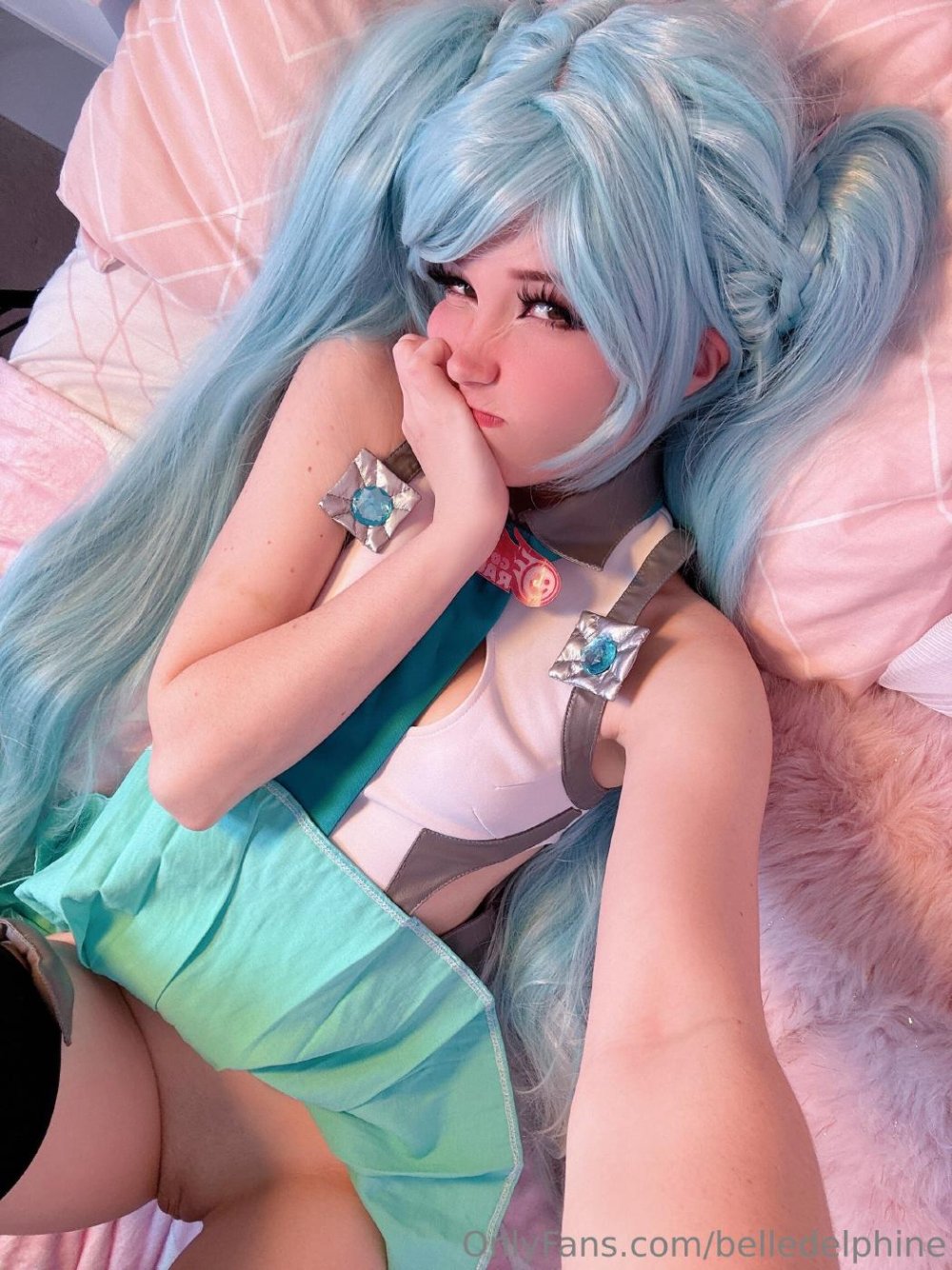 belle_delphine_nude_miku_cosplay_onlyfans_set_leaked-IRBLTT.jpg