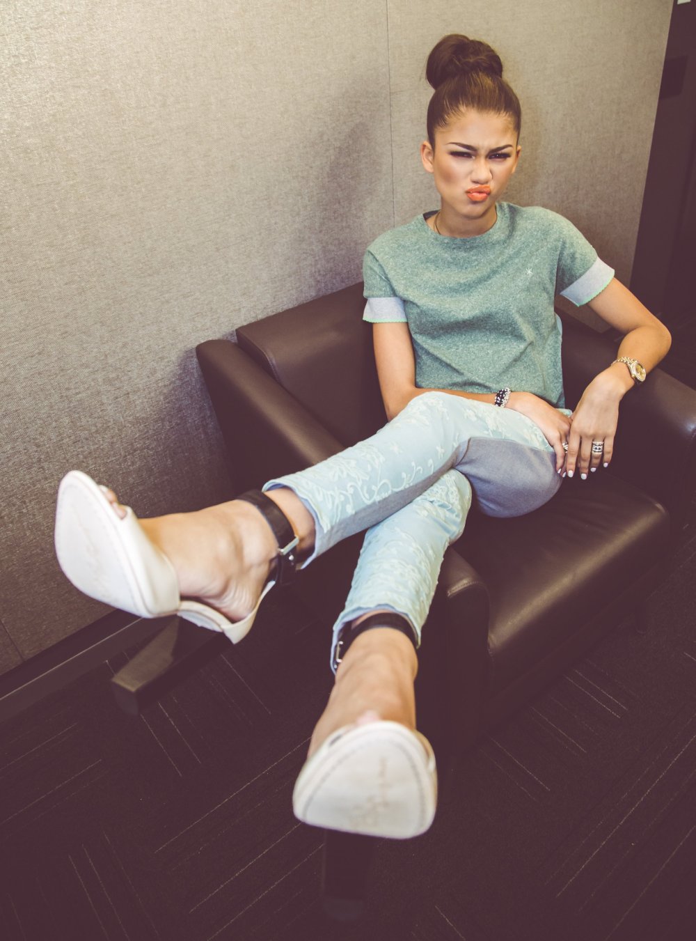 Zendaya-Feet-1502329.jpg