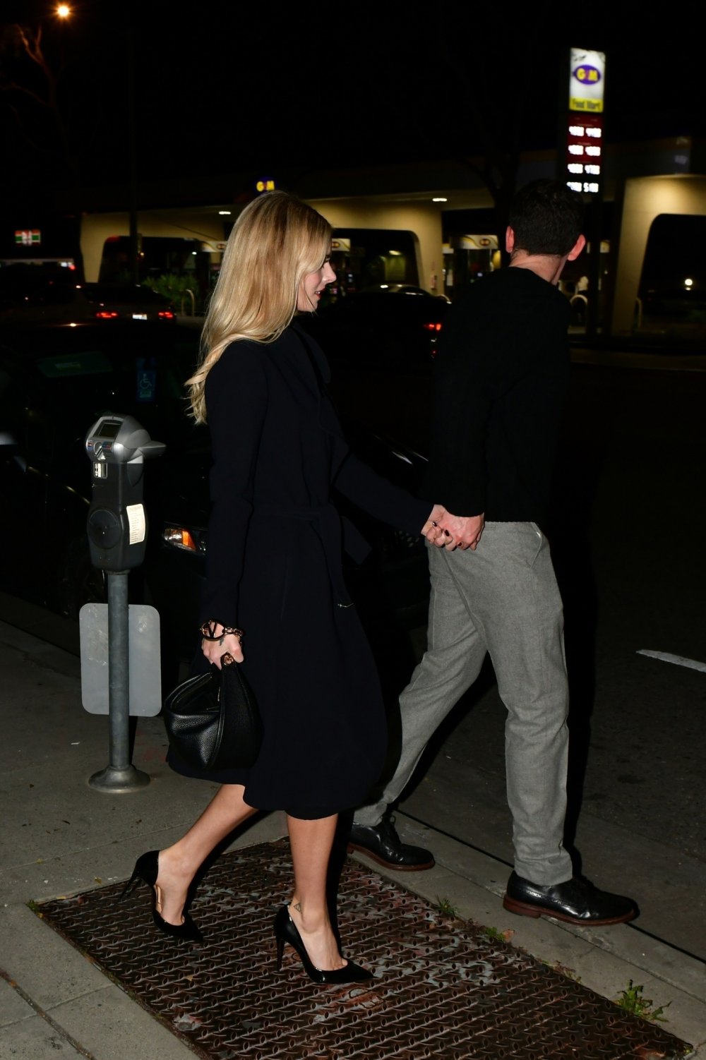 Samara_Weaving_leaving_the_Lucky_Chap_Warner_Bros_celebration_at_Delilah_in_West_Hollywood_02-...jpg