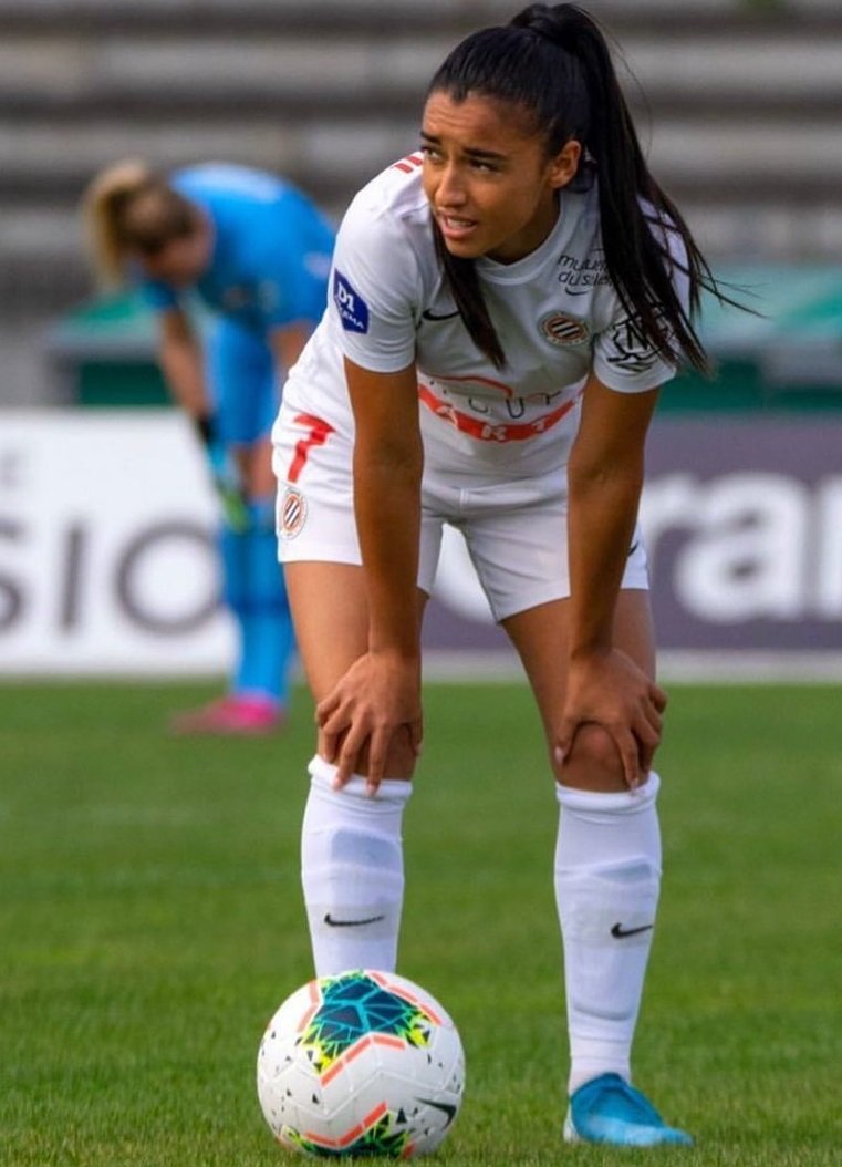 Sakina-Karchaoui-soccer-girl.jpg