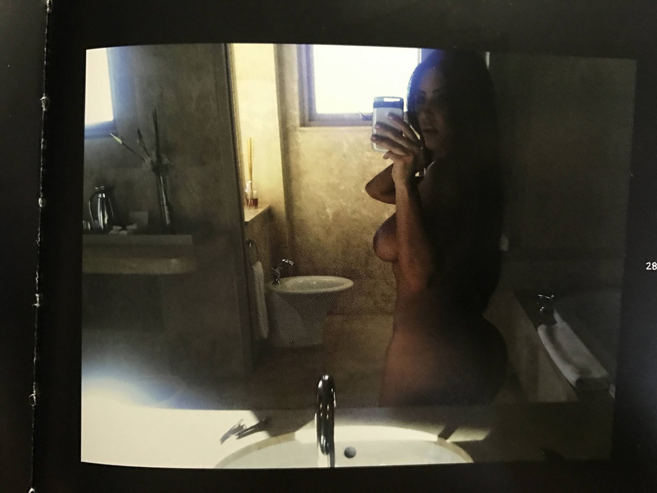 Kim Kardashian 165.jpg