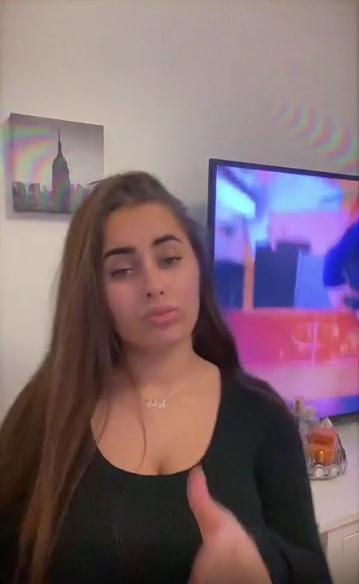 INES DE REDDIT.png